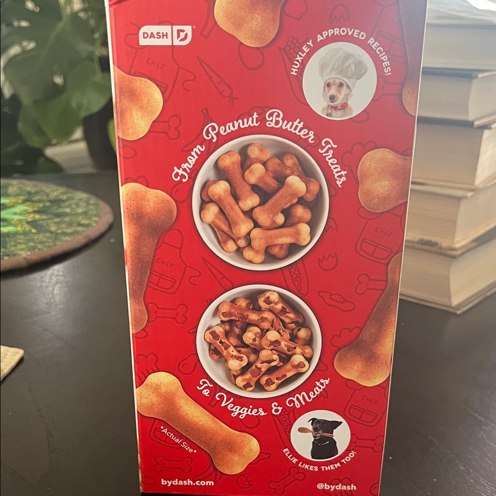 Ash Red Mini Dog Treat Maker new - Picture 4 of 4